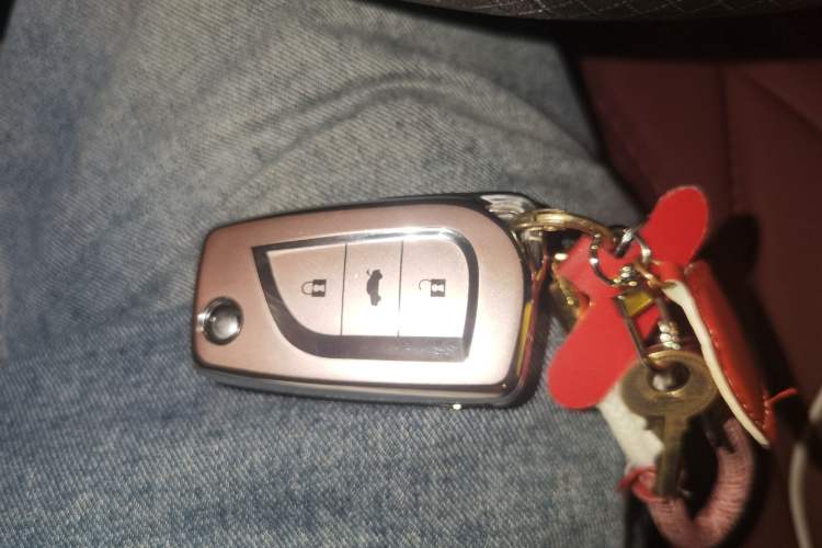 Used Toyota Levin 2014 1.6G CVT Elite Edition Vehicle Key