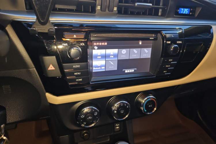 Used Toyota Levin 2014 1.8 GS CVT Elite Edition Audio And AC Panel