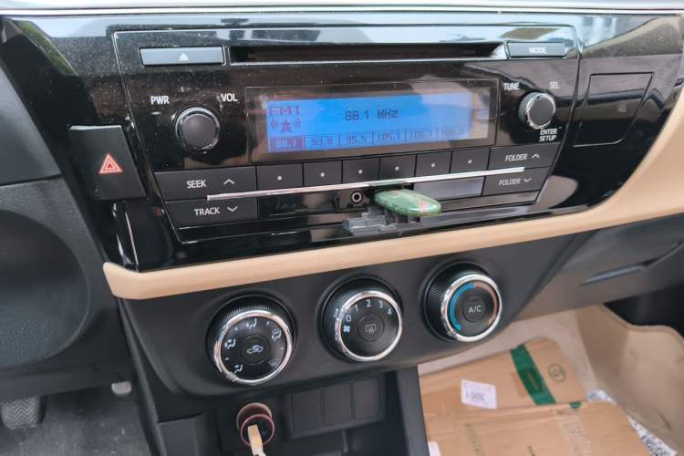 Used Toyota Levin 2014 1.6E Manual New Edition Audio And AC Panel