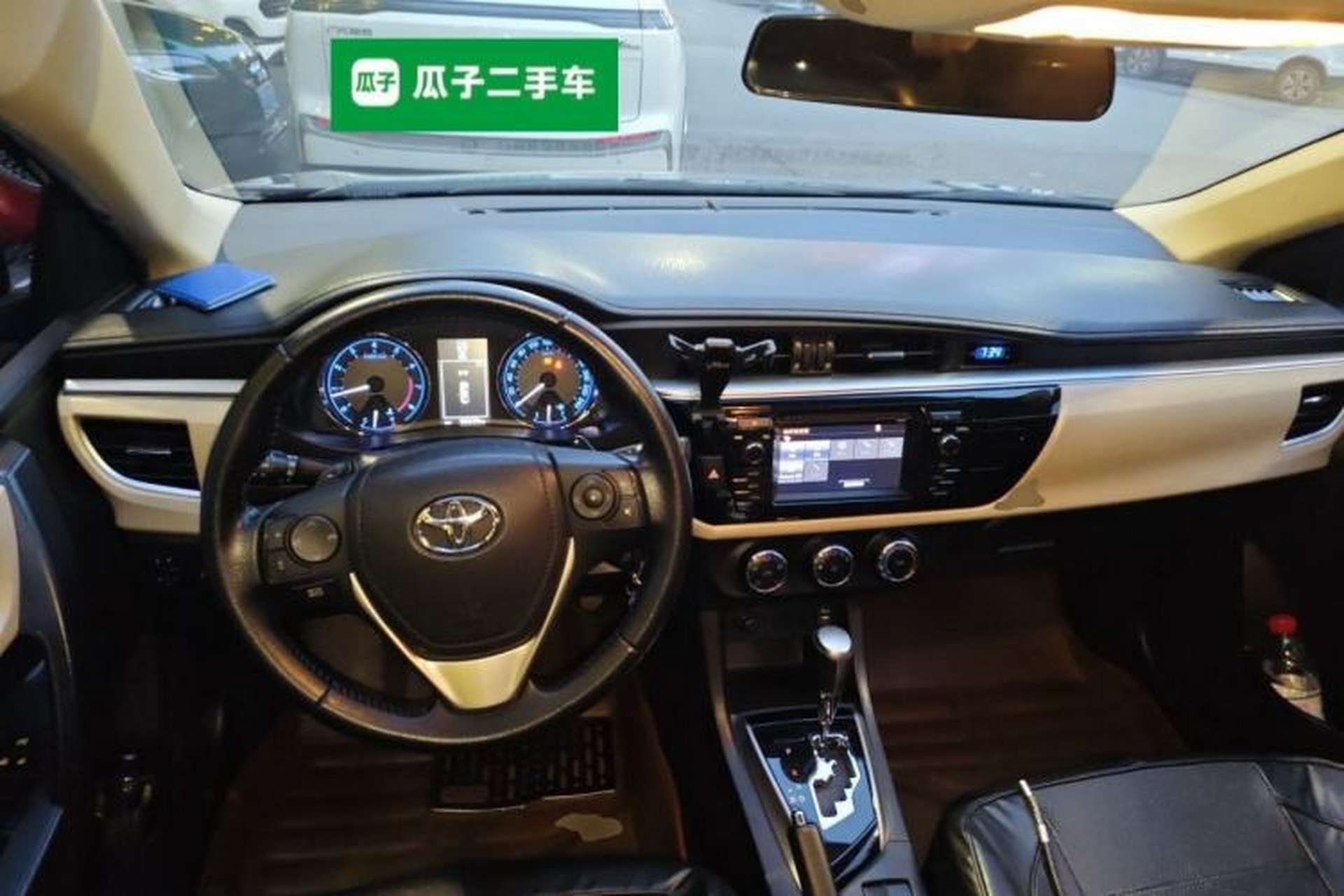 Used Toyota Levin 2014 1.8 GS CVT Elite Edition Center Console