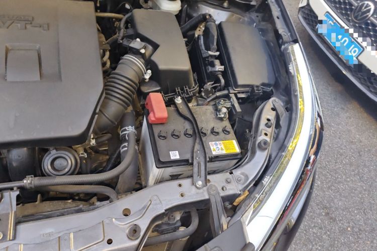 Used Toyota Levin 2014 1.8 GS CVT Elite Edition Engine Bay Left