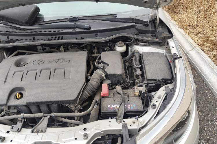 Used Toyota Levin 2014 1.6G CVT Elite Edition Engine Bay Left