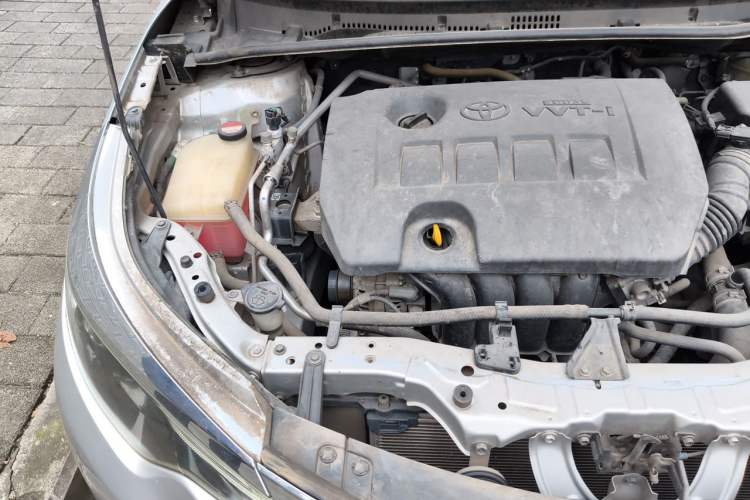 Used Toyota Levin 2014 1.6E Manual New Edition Engine Bay Right