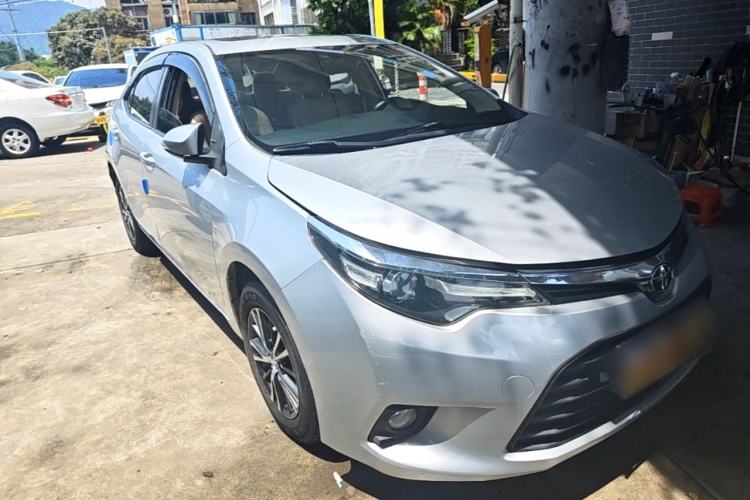 Used Toyota Levin 2014 1.6G CVT Elite Edition Front Right 45 Deg