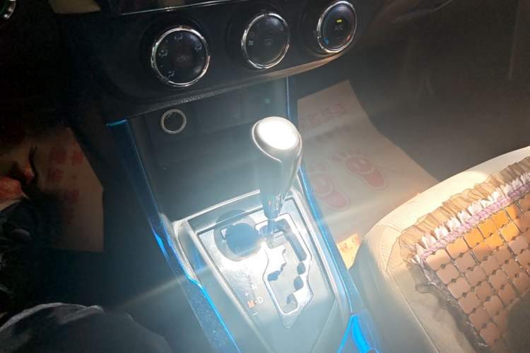 Used Toyota Levin 2014 1.6G CVT Elite Edition Gear Lever