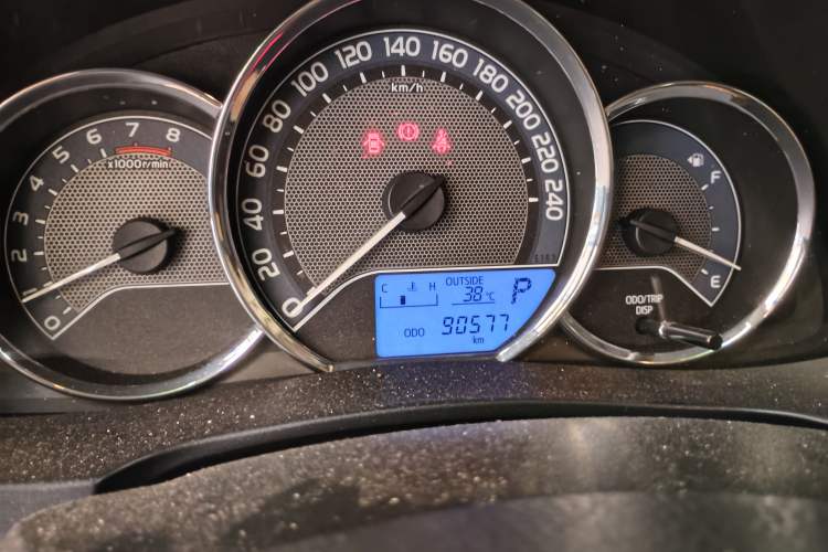 Used Toyota Levin 2014 1.6G CVT Elite Edition Odometer Close Up