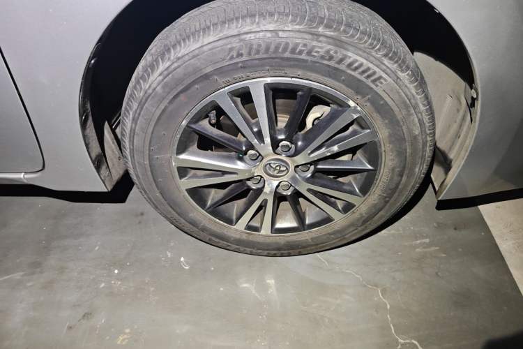 Used Toyota Levin 2014 1.6G CVT Elite Edition Right Front Wheel Hub