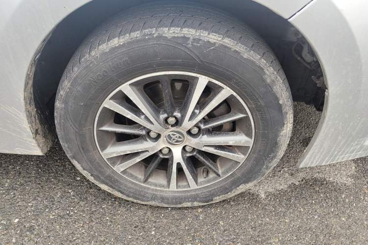 Used Toyota Levin 2014 1.6G CVT Elite Edition Right Front Wheel Hub