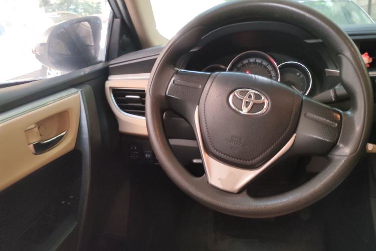 Used Toyota Levin 2014 1.6G CVT Elite Edition Steering Wheel