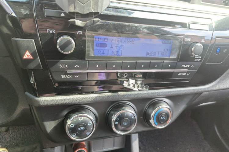 Used Toyota Levin 2014 1.6G CVT Elite Edition Audio And AC Panel