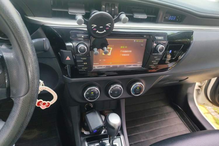 Used Toyota Levin 2014 1.6G CVT Elite Edition Audio And AC Panel