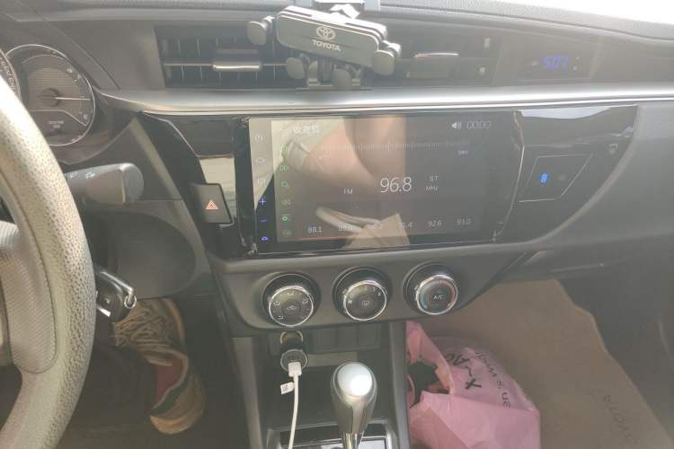 Used Toyota Levin 2014 1.6G CVT Elite Edition Audio And AC Panel