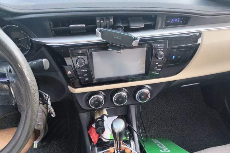 Used Toyota Levin 2014 1.6G CVT Elite Edition Audio And AC Panel