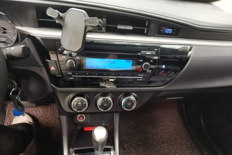 Used Toyota Levin 2014 1.6G CVT Elite Edition Audio And AC Panel