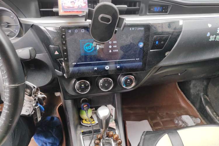 Used Toyota Levin 2014 1.6G CVT Elite Edition Audio And AC Panel