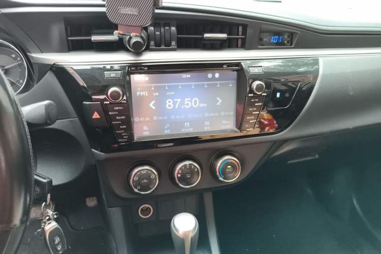 Used Toyota Levin 2014 1.6G CVT Elite Edition Audio And AC Panel