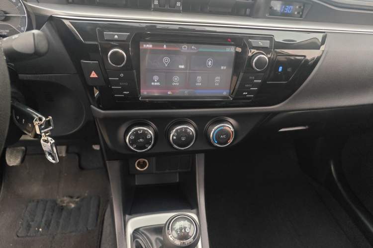 Used Toyota Levin 2014 1.6G Manual Elite Edition Audio And AC Panel