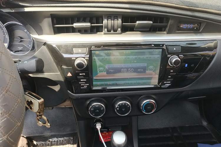 Used Toyota Levin 2014 1.6G CVT Elite Edition Audio And AC Panel