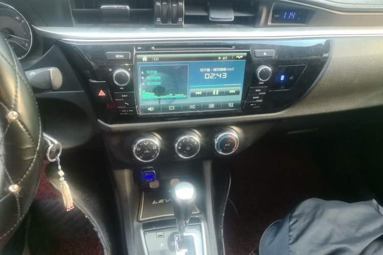 Used Toyota Levin 2014 1.6G CVT Elite Edition Audio And AC Panel