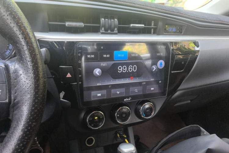 Used Toyota Levin 2014 1.8 GS CVT Elite Edition Audio And AC Panel
