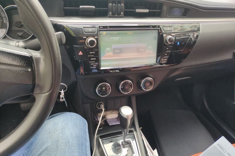 Used Toyota Levin 2014 1.6G CVT Elite Edition Audio And AC Panel