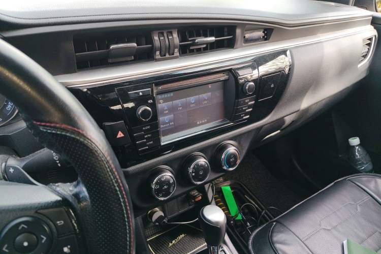 Used Toyota Levin 2014 1.8 GS CVT Elite Edition Audio And AC Panel