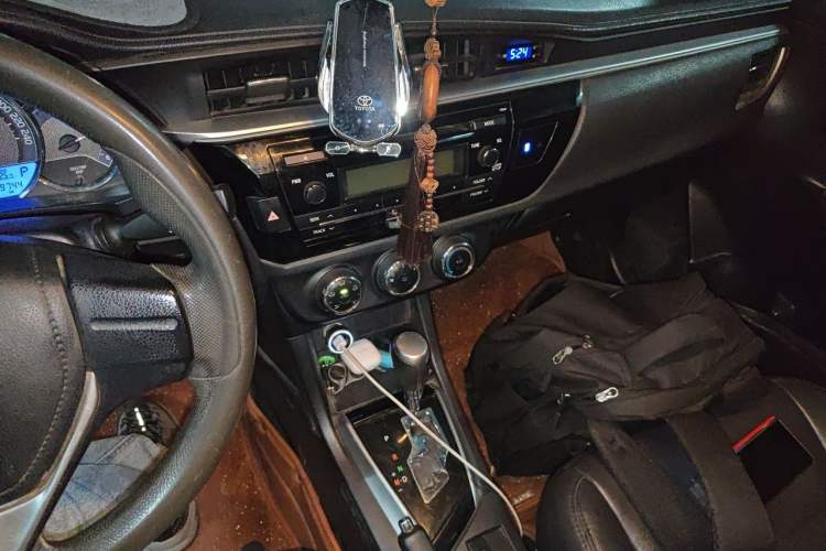 Used Toyota Levin 2014 1.6G CVT Elite Edition Audio And AC Panel