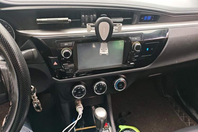 Used Toyota Levin 2014 1.6G CVT Elite Edition Audio And AC Panel