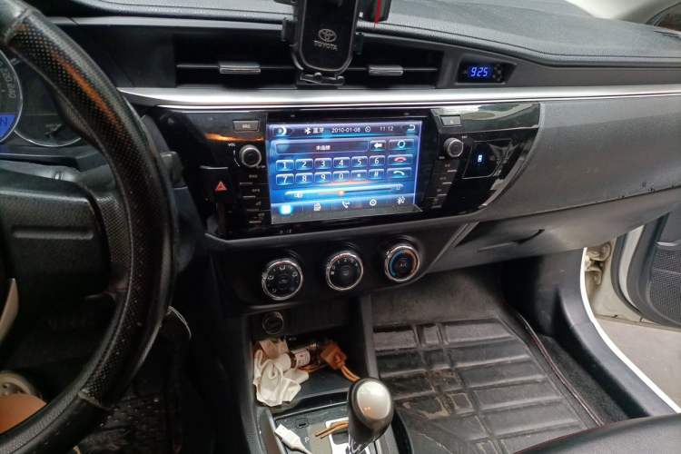Used Toyota Levin 2014 1.6G CVT Elite Edition Audio And AC Panel