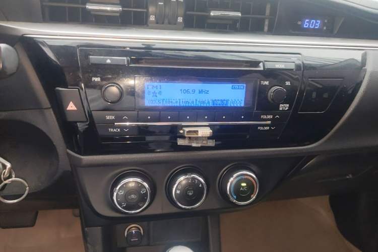 Used Toyota Levin 2014 1.6G CVT Elite Edition Audio And AC Panel