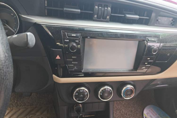Used Toyota Levin 2014 1.6E Manual New Edition Audio And AC Panel