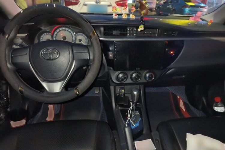 Used Toyota Levin 2014 1.6G CVT Elite Edition Center Console
