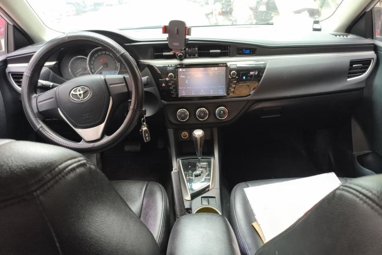 Used Toyota Levin 2014 1.6G CVT Elite Edition Center Console