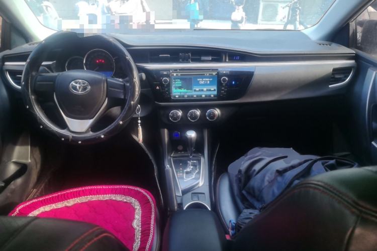 Used Toyota Levin 2014 1.6G CVT Elite Edition Center Console