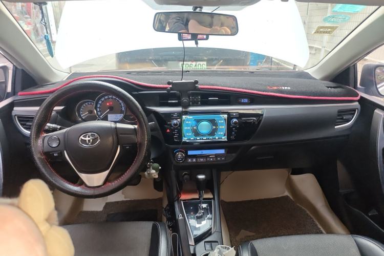Used Toyota Levin 2014 1.6G-L CVT Leading Edition Center Console