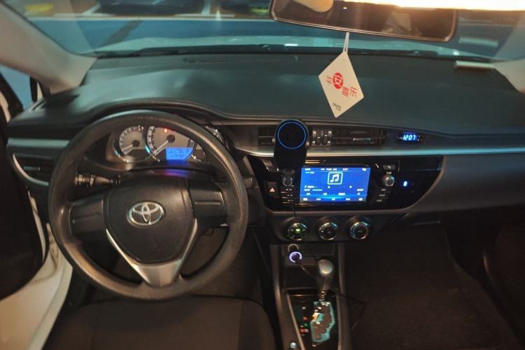 Used Toyota Levin 2014 1.6G CVT Elite Edition Center Console