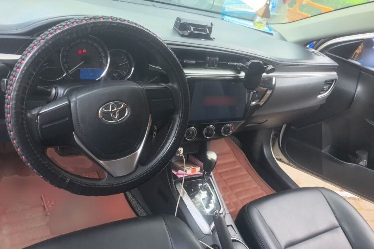 Used Toyota Levin 2014 1.6G CVT Elite Edition Center Console