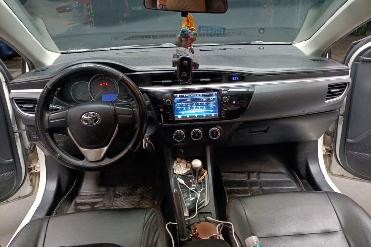 Used Toyota Levin 2014 1.6G CVT Elite Edition Center Console