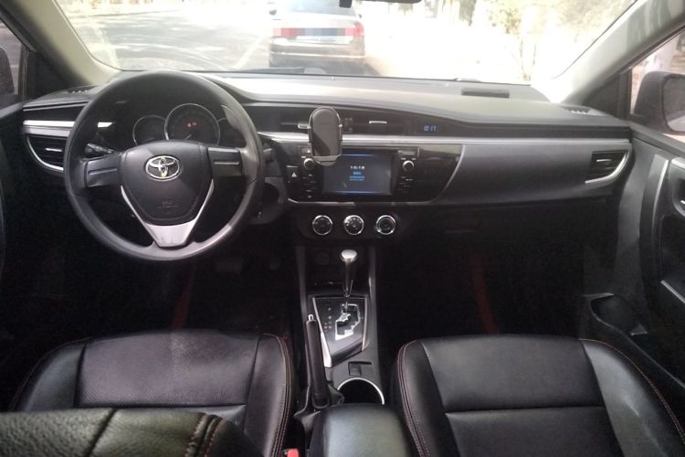 Used Toyota Levin 2014 1.6G CVT Elite Edition Center Console