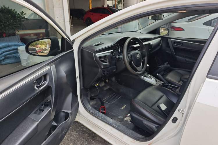 Used Toyota Levin 2014 1.6G CVT Elite Edition Driver Seat