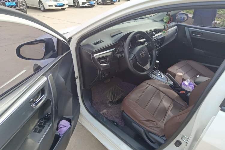 Used Toyota Levin 2014 1.6G CVT Elite Edition Driver Seat