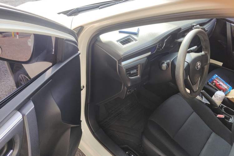 Used Toyota Levin 2014 1.6G CVT Elite Edition Driver Seat