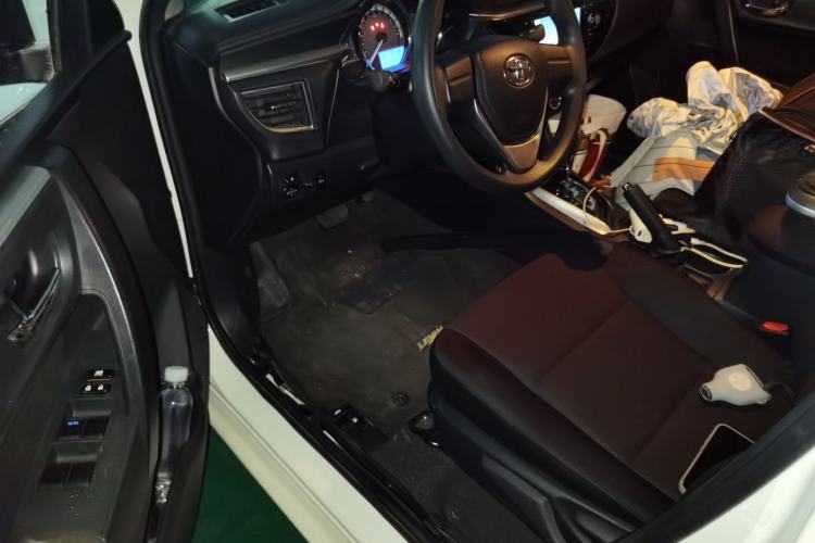 Used Toyota Levin 2014 1.6G CVT Elite Edition Driver Seat