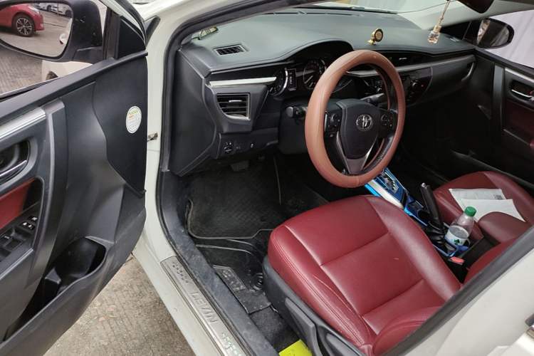 Used Toyota Levin 2014 1.8 GS CVT Elite Edition Driver Seat