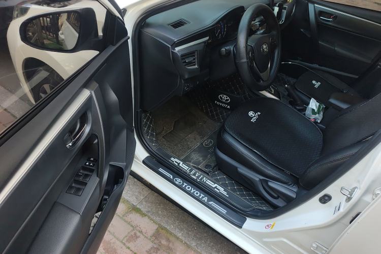 Used Toyota Levin 2014 1.8 GS CVT Elite Edition Driver Seat