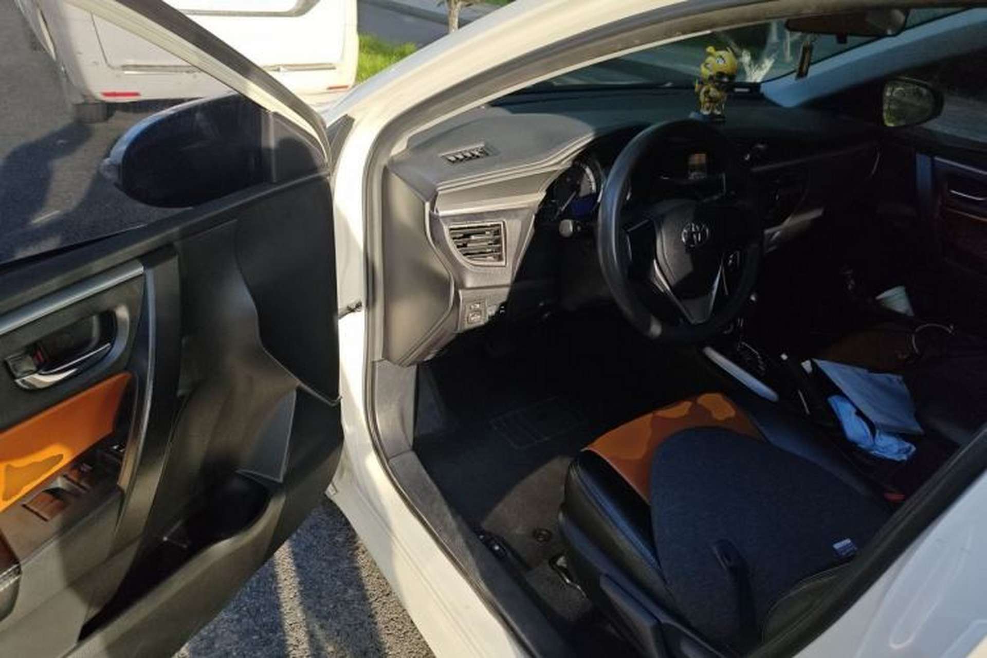 Used Toyota Levin 2014 1.6G CVT Elite Edition Driver Seat