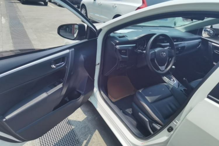 Used Toyota Levin 2014 1.6G CVT Elite Edition Driver Seat