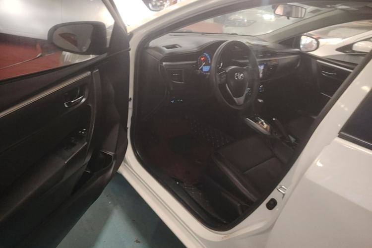 Used Toyota Levin 2014 1.6G CVT Elite Edition Driver Seat