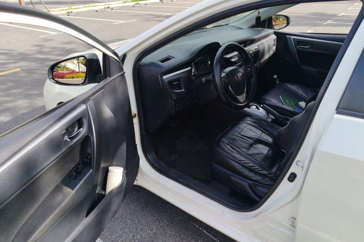 Used Toyota Levin 2014 1.8 GS CVT Elite Edition Driver Seat