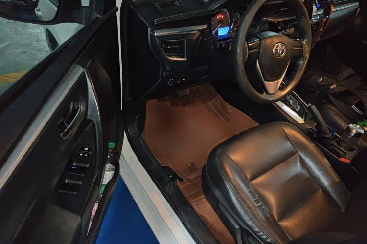 Used Toyota Levin 2014 1.6G CVT Elite Edition Driver Seat